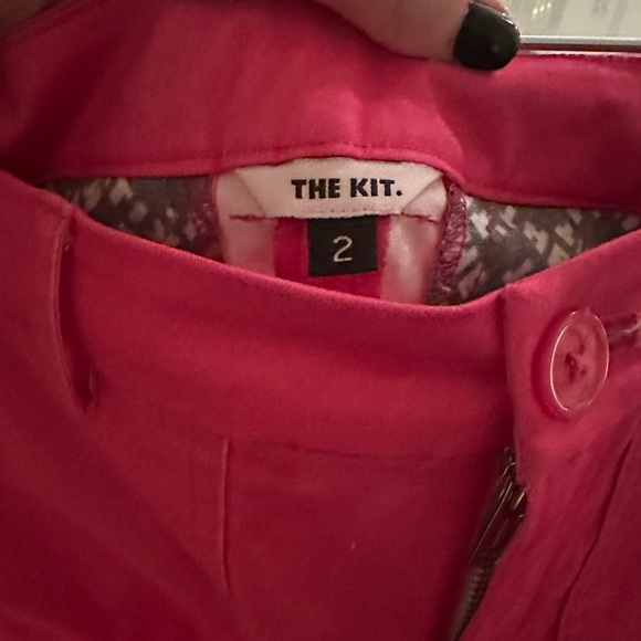 Pink pants, size 2 from The Kit. Originally priced at $110. Only worn once. - Picture 2 of 3